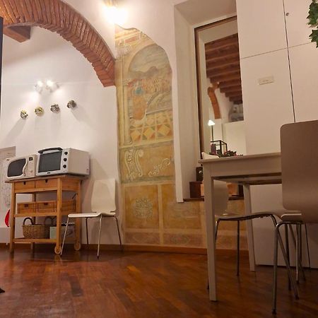 Luxury Central Flat River View Apartment Флоренция Екстериор снимка